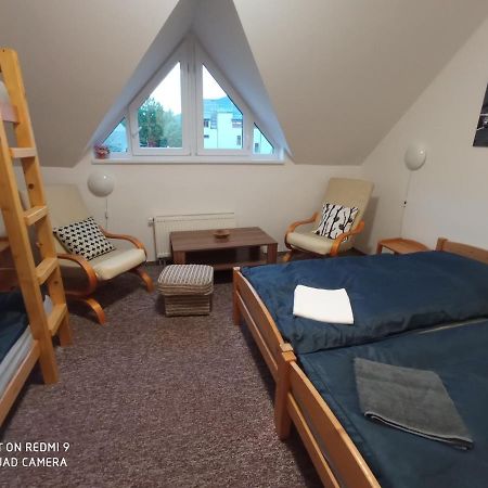הַרָכוֹב Apartman Violeta מראה חיצוני תמונה